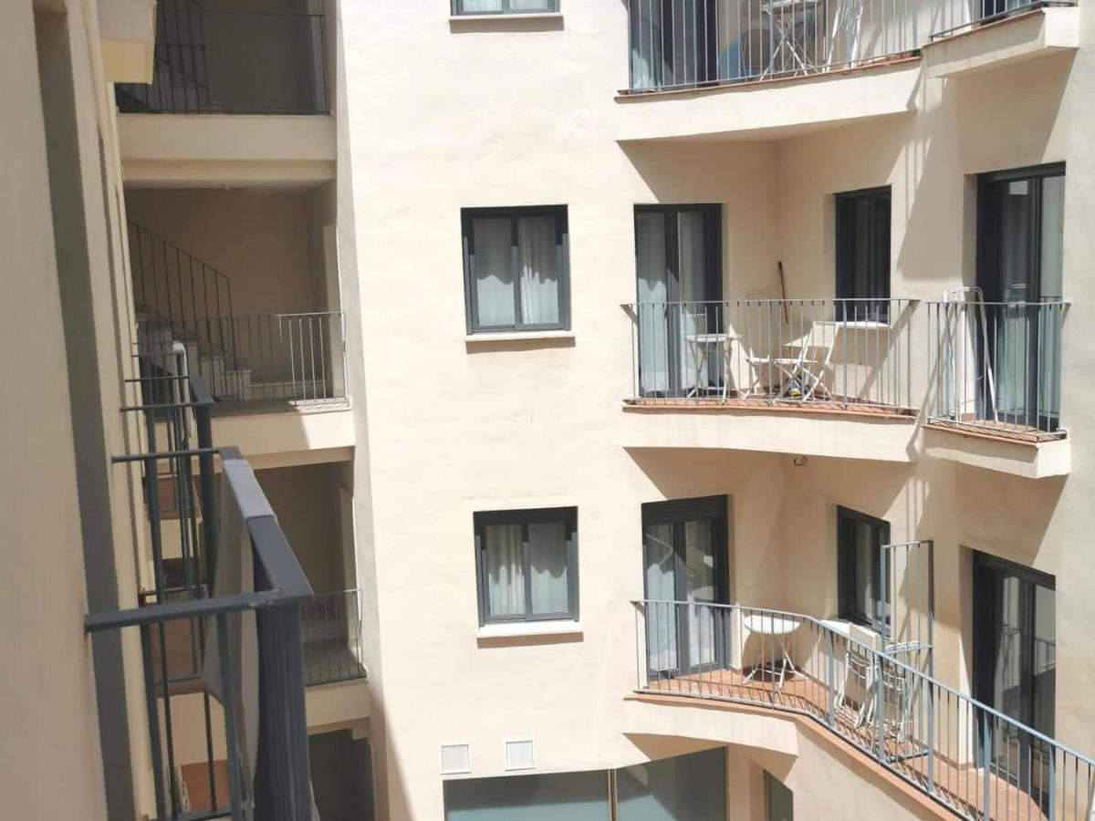 Snug Holiday Home Right In The Center Of M Laga Malaga Exterior photo