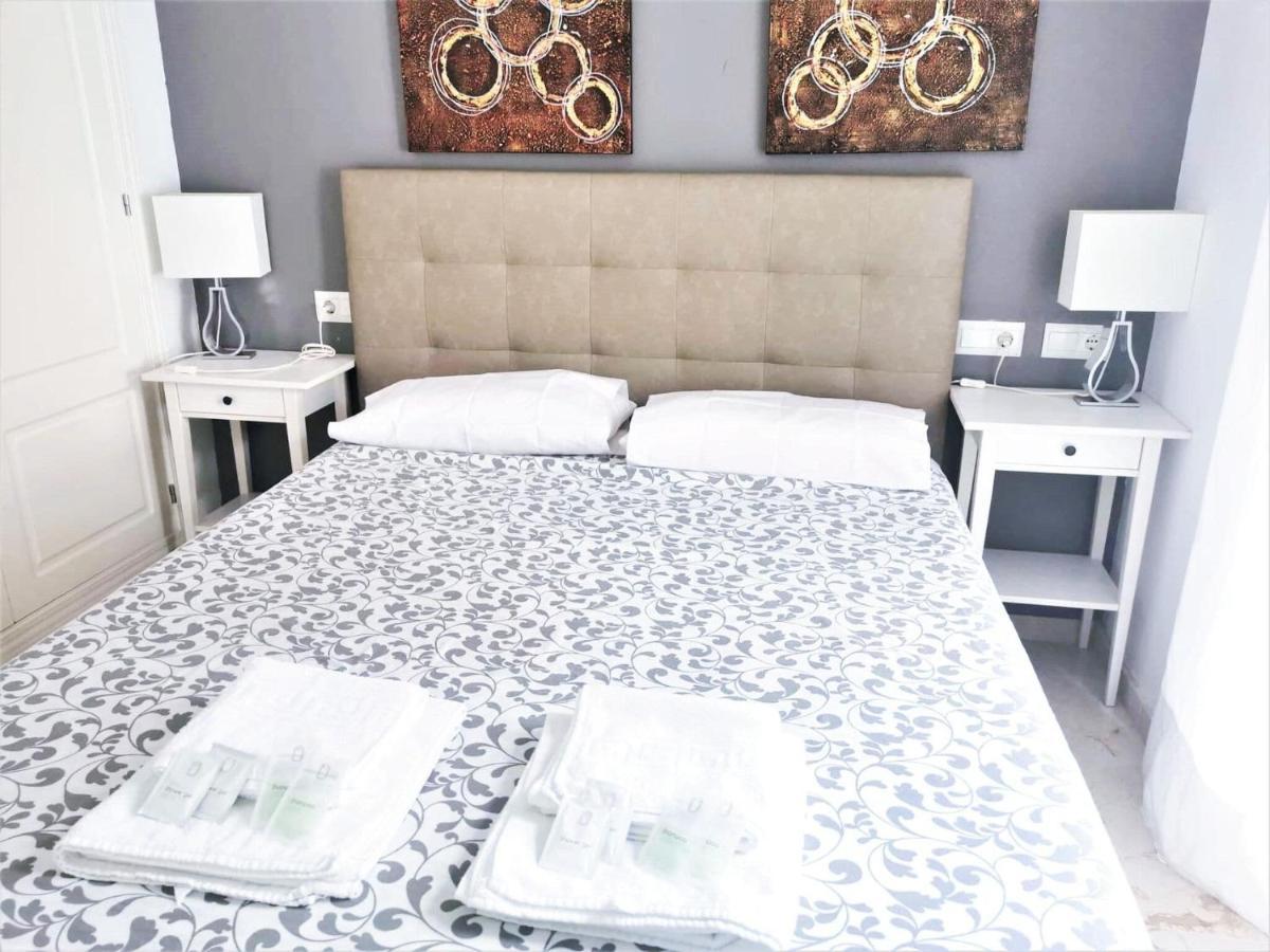 Snug Holiday Home Right In The Center Of M Laga Malaga Exterior photo