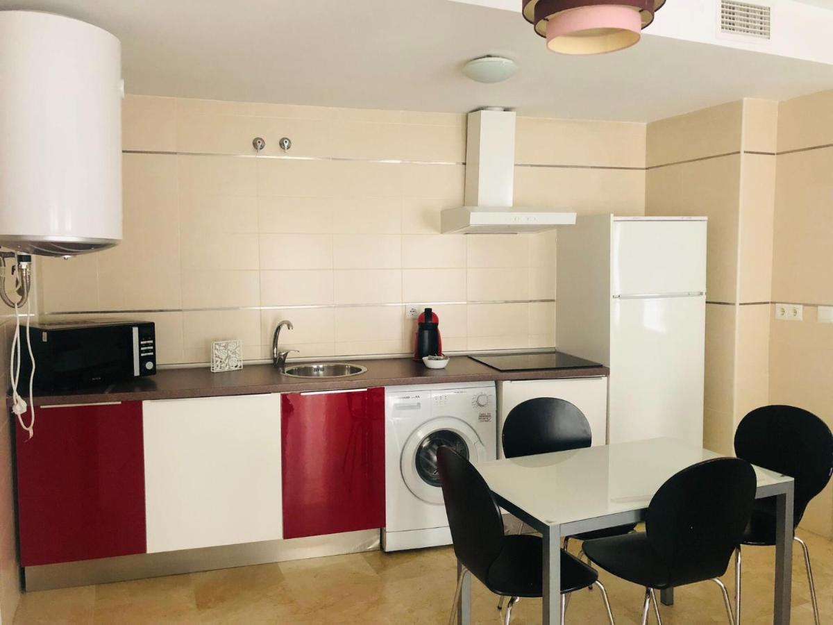 Snug Holiday Home Right In The Center Of M Laga Malaga Exterior photo